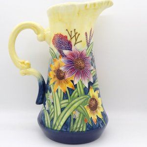 OLD TUPTON WARE/Summer Bouquet Vintage Pitcher/Vase.